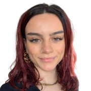 <strong>Genevieve Tyler-Batt</strong></br> Senior Business Development Consultant</br></br>
Genevieve focuses on building strategic client partnerships and driving business growth within energy and technology markets. She combines commercial insight with a relationship-first mindset.